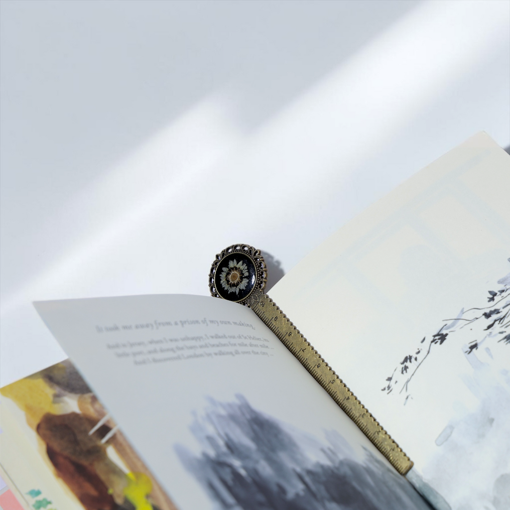 Pearly Everlasting Bookmark