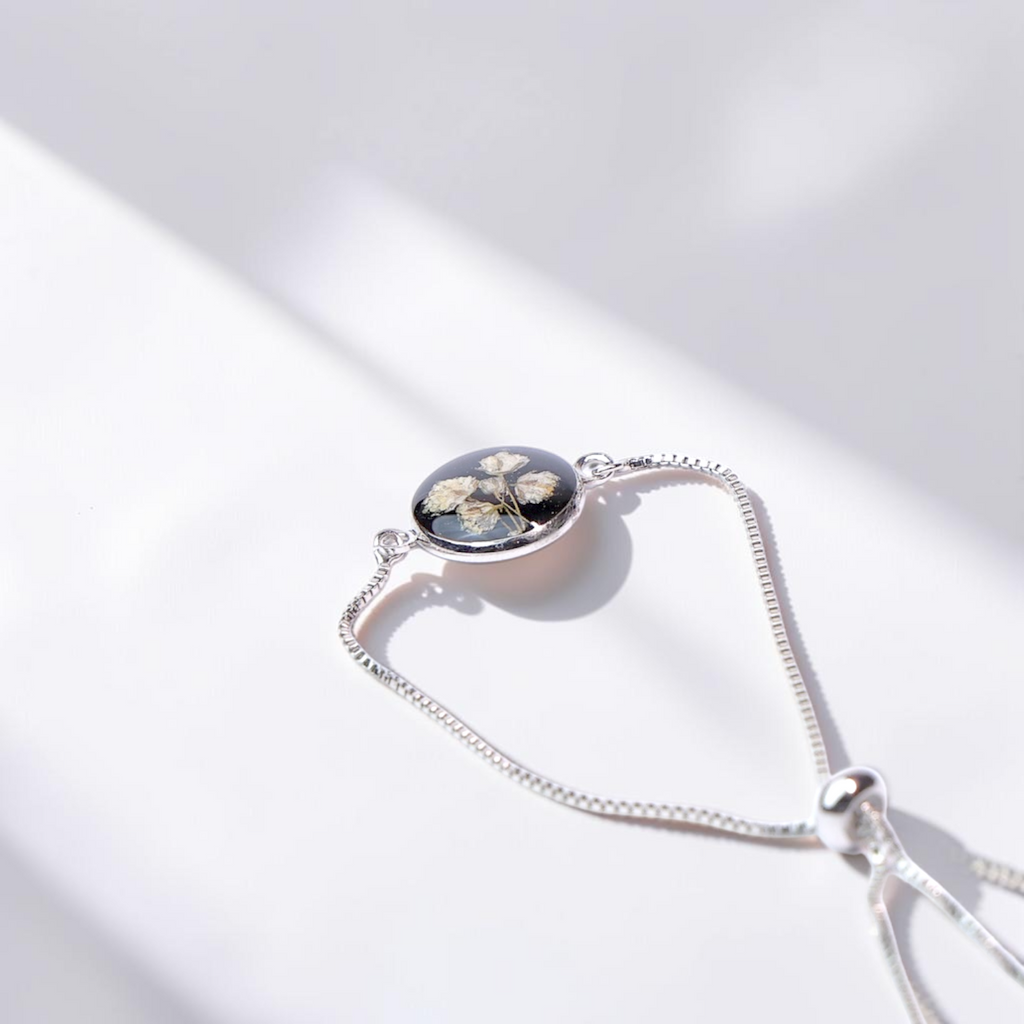 Baby’s Breath Bracelet
