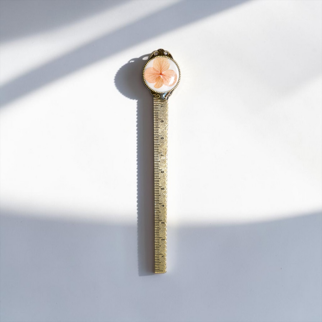 Hydrangea Bookmark