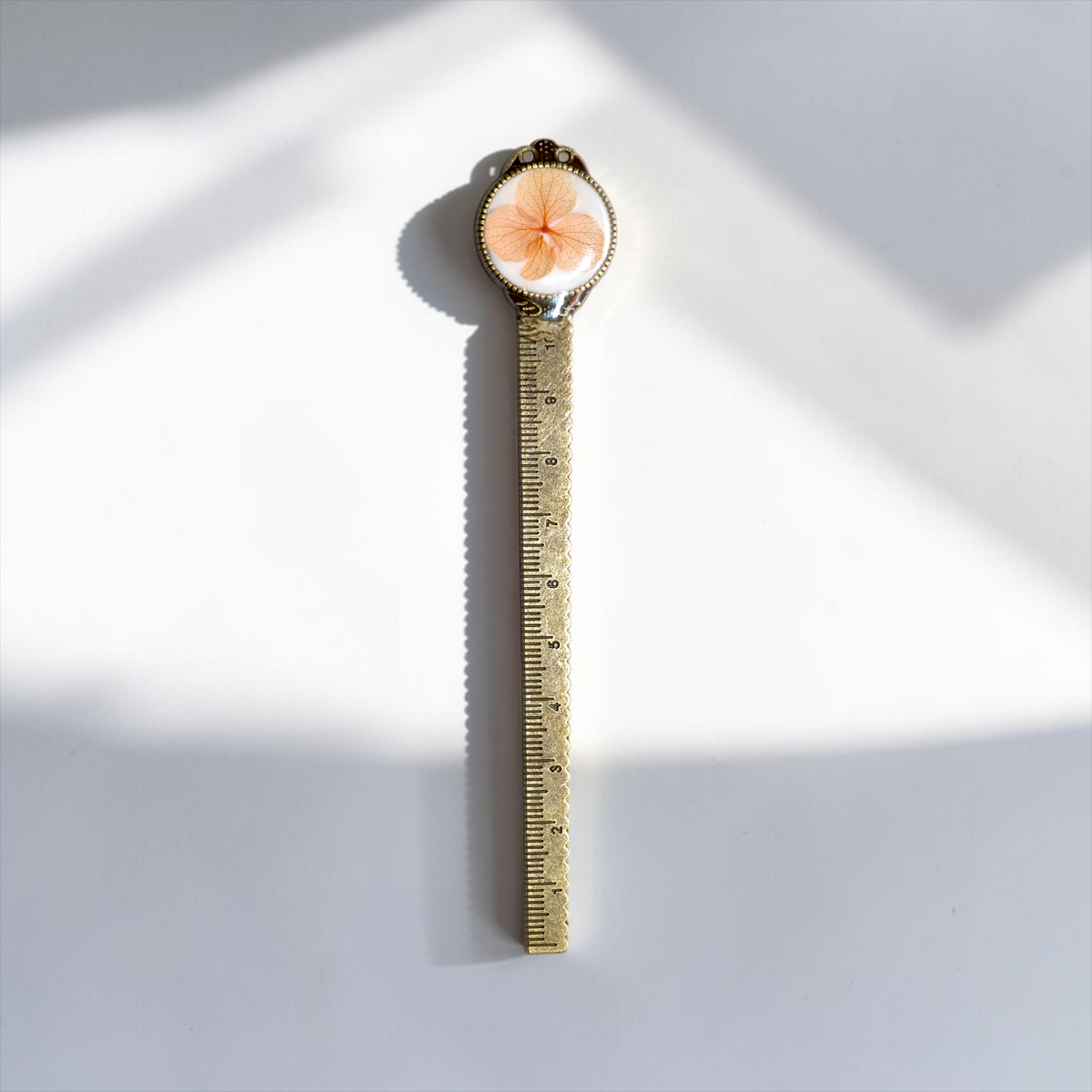 Hydrangea Bookmark