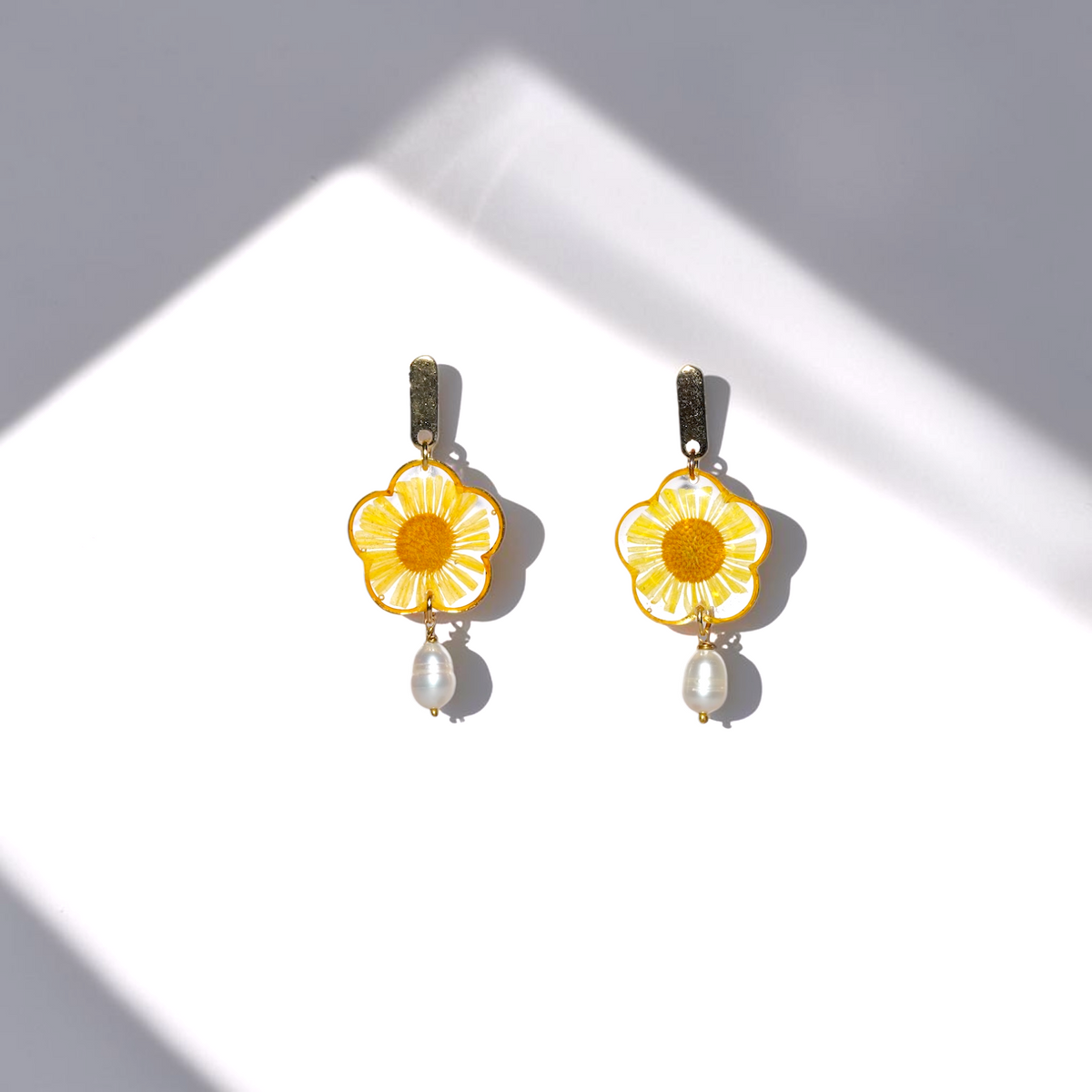 Aster Necklace + Earring Set