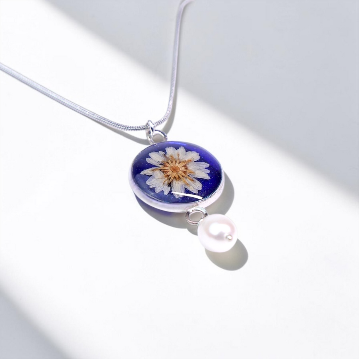 Pearly Everlasting Necklace
