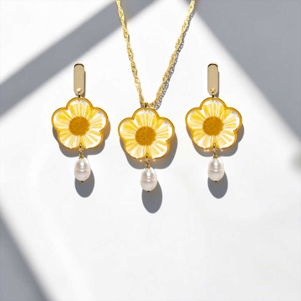 Aster Necklace + Earring Set